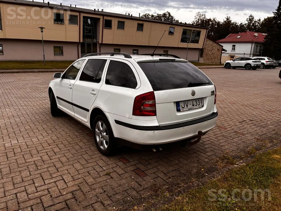 Skoda Octavia 2007 photo 4