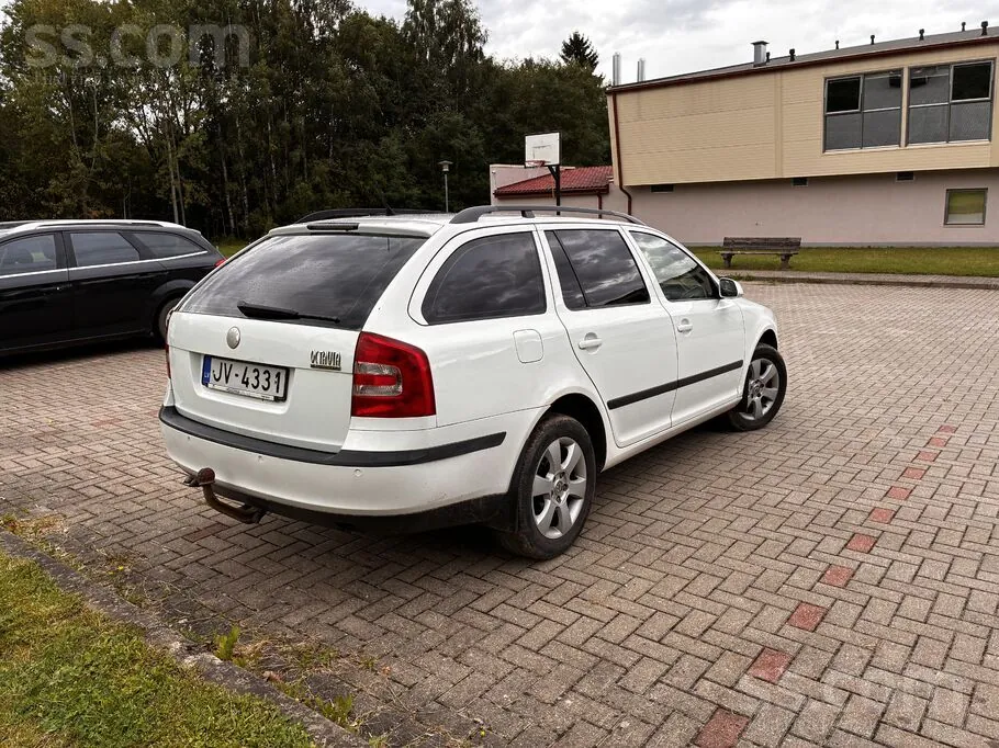Skoda Octavia 2007 photo 3
