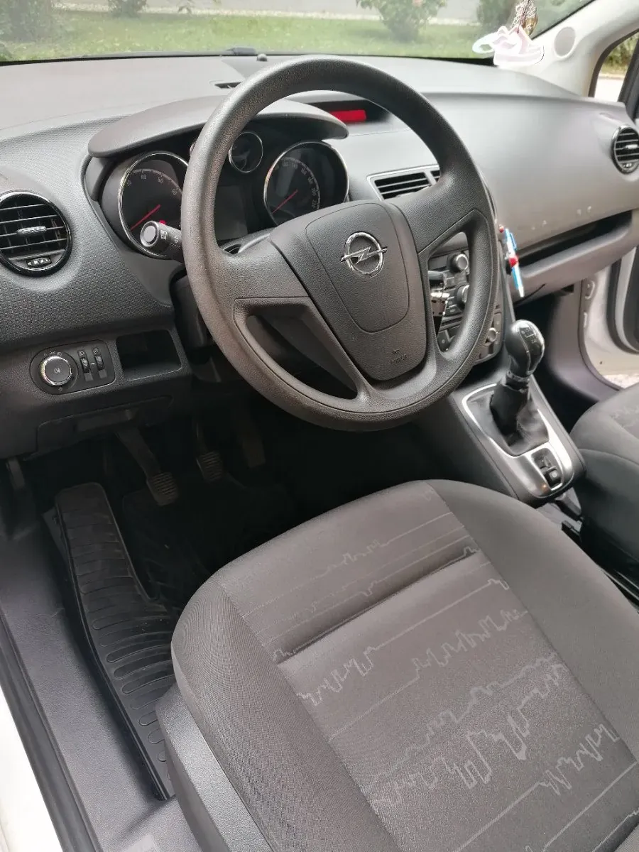 Opel Meriva 2016 photo 2