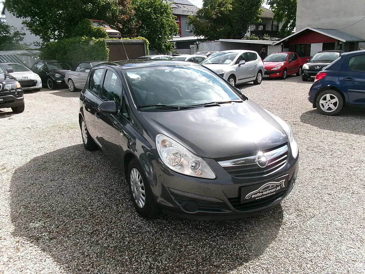 Opel Corsa 2010 photo 2