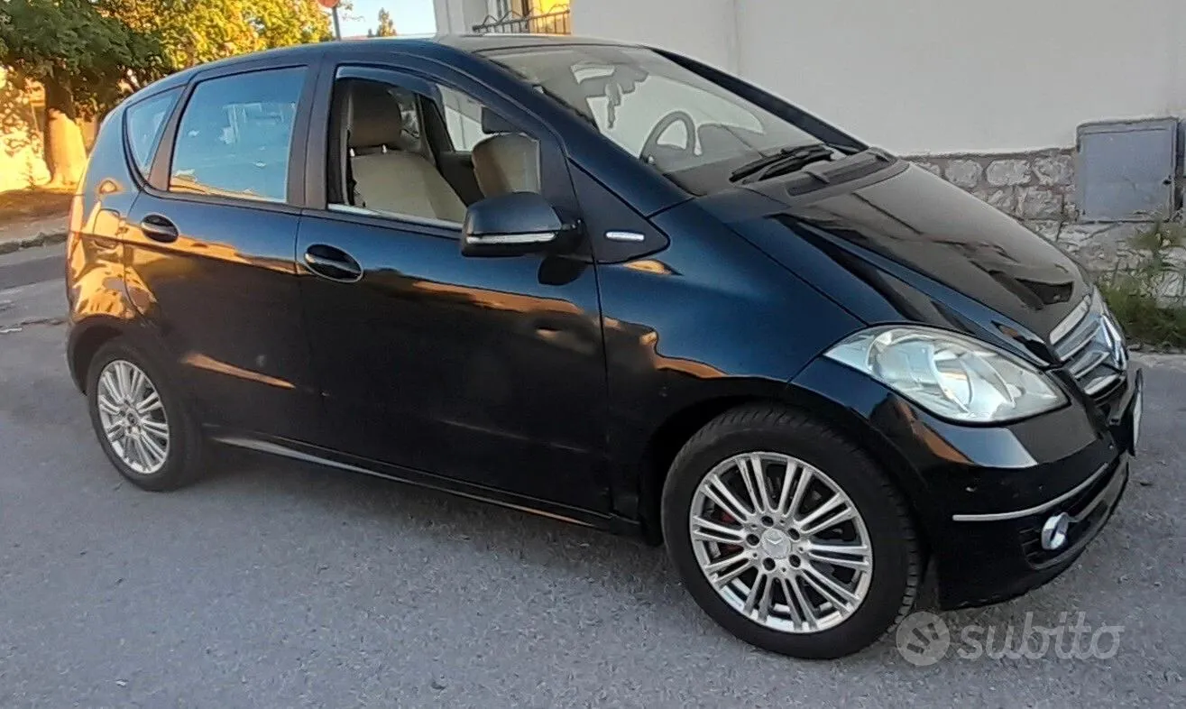 Mercedes-Benz A 180 Cdi Elegance 2009 photo 2