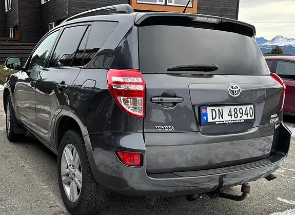 Toyota Rav4 2010 photo 5