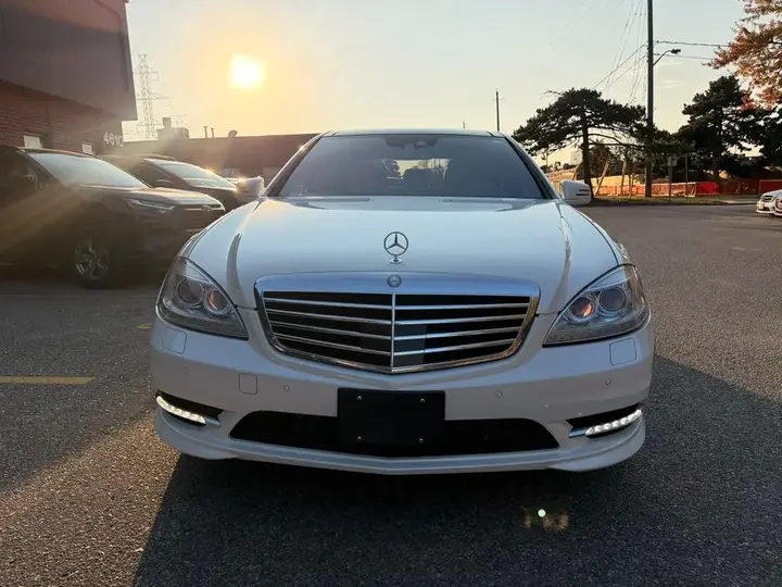 Mercedes-Benz S-Class 2013 photo 2