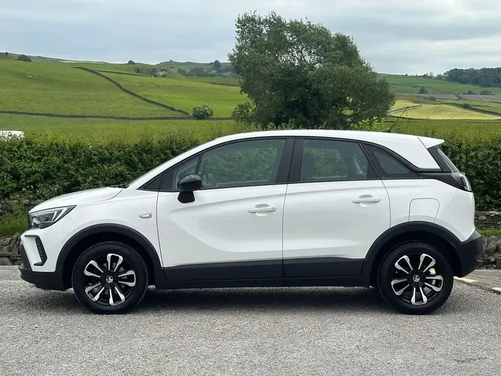 Vauxhall Crossland 2023 photo 3