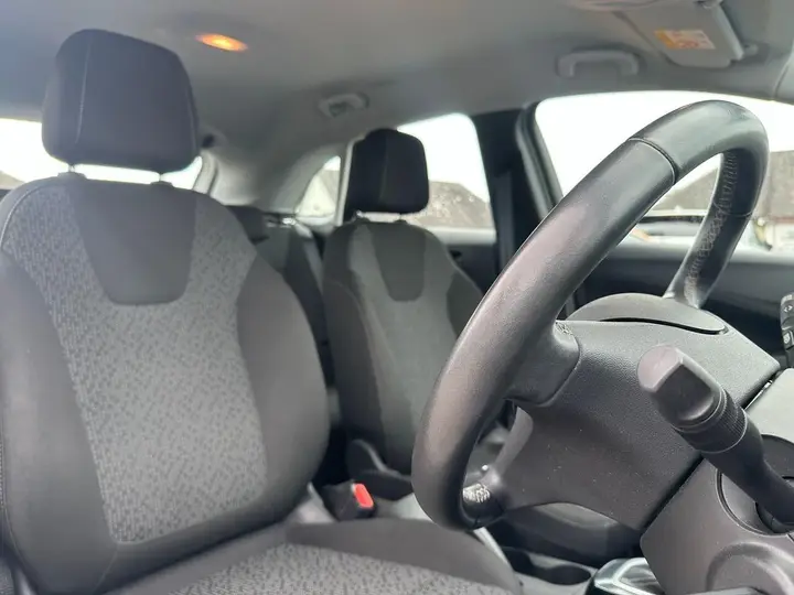 Vauxhall Crossland 2023 photo 4