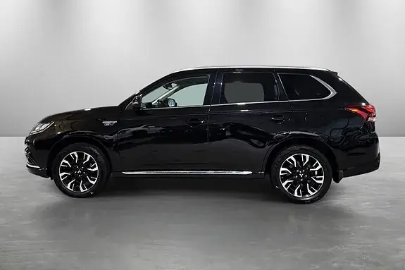 Mitsubishi Outlander 2018 photo 3