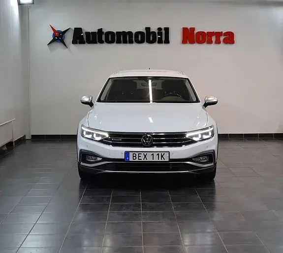 Volkswagen Passat Alltrack 2022 photo 2