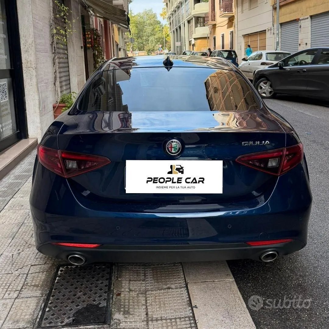 Alfa Romeo Giulia 2016 photo 4