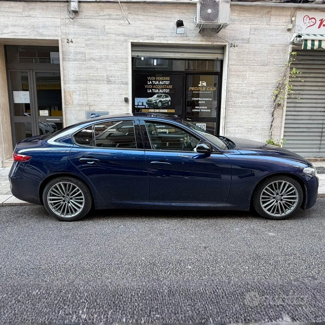 Alfa Romeo Giulia 2016 photo 5