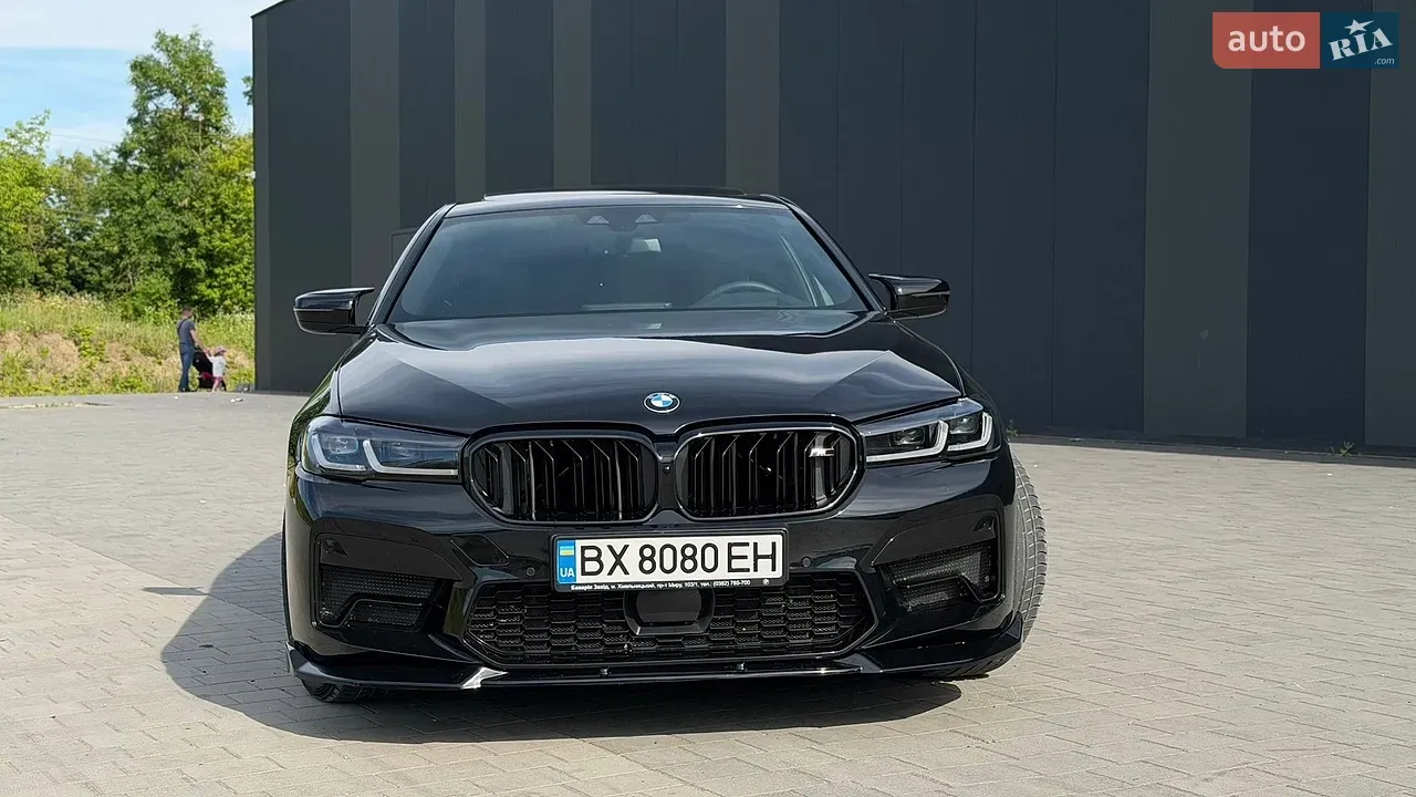 BMW 5 Series 2018 photo 3