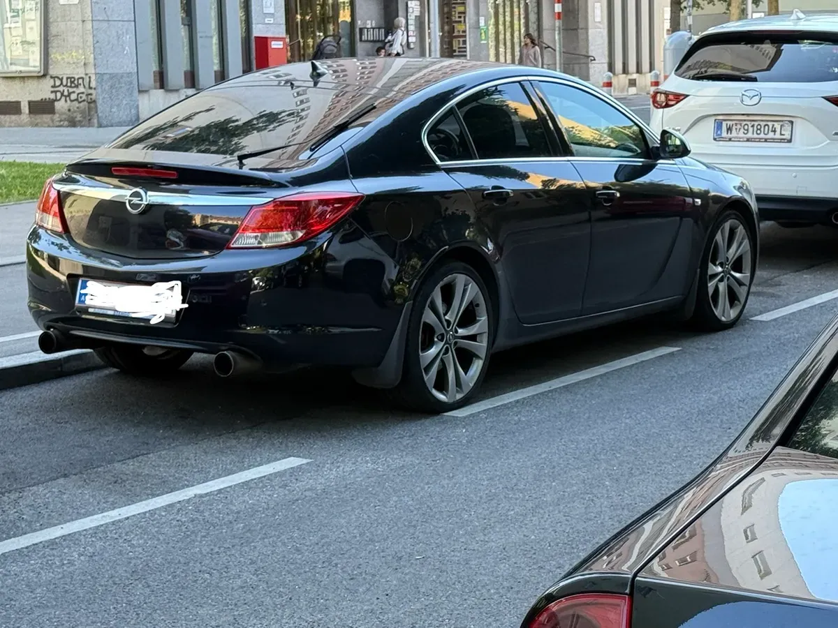 Opel Insignia 2009 photo 3