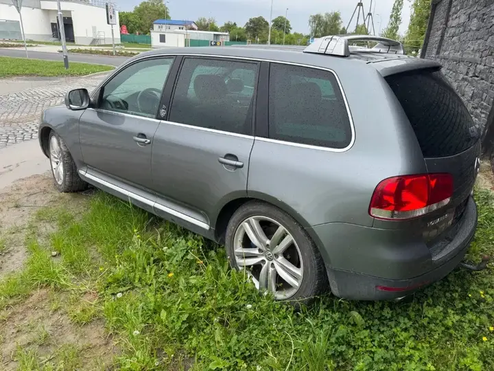 Volkswagen Touareg 2006 photo 2