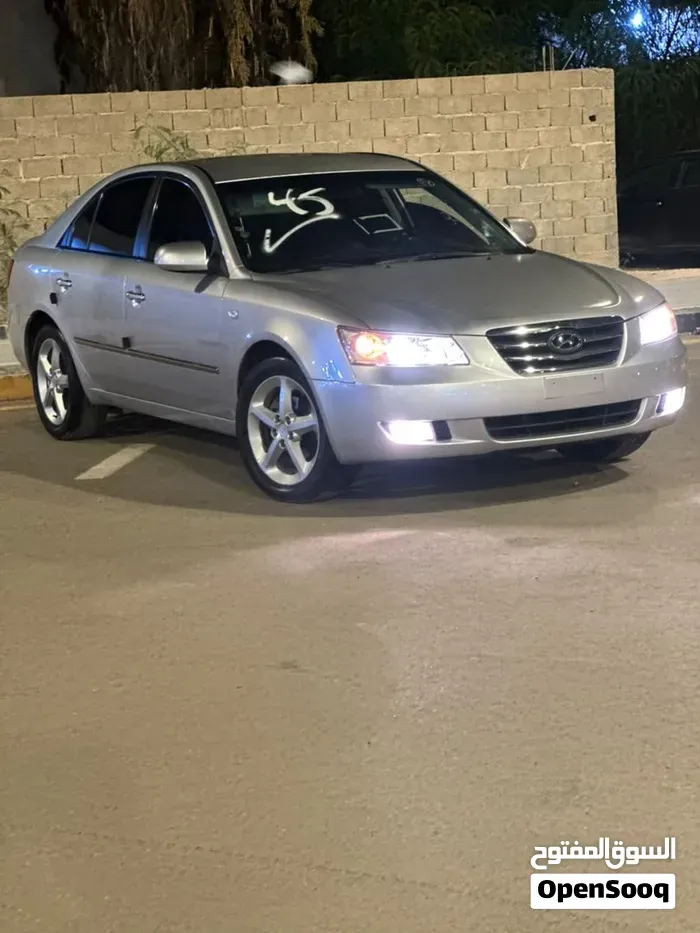 Hyundai Sonata 2007 photo 2