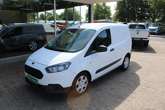 Ford Transit Courier 2023 photo 3