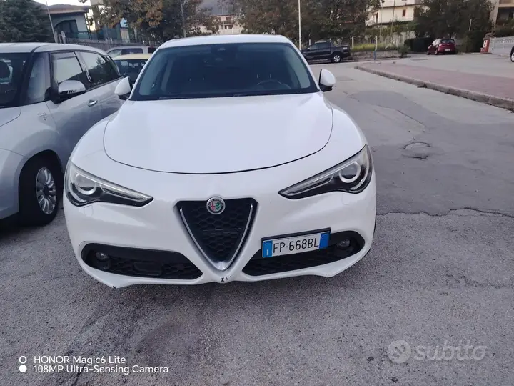 Alfa Romeo Stelvio 2018 photo 3
