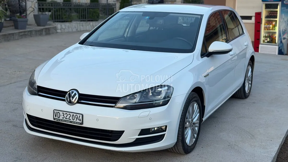 Volkswagen Golf 2014 photo 2