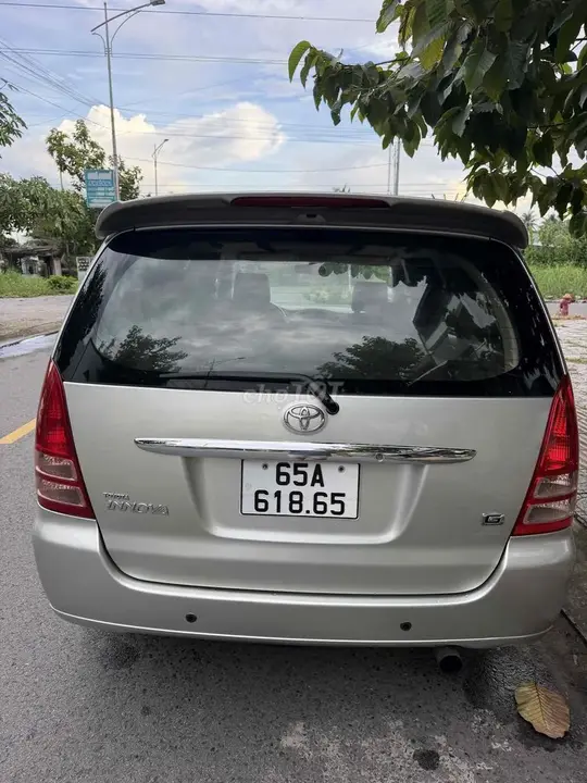 Toyota Innova 2008 photo 4