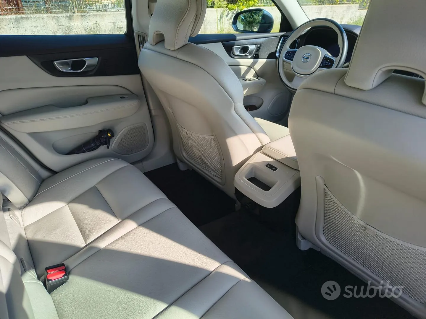 Volvo V60 2023 photo 3