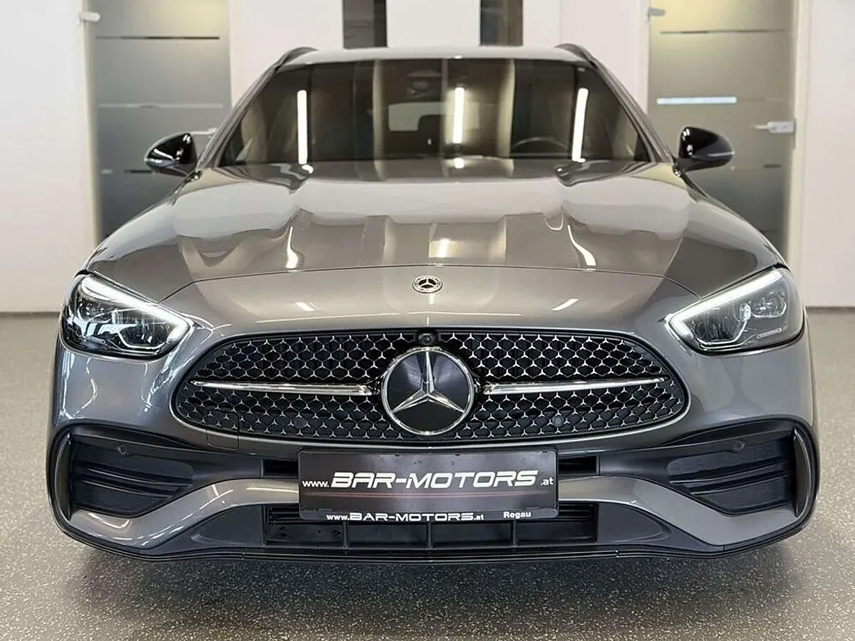 Mercedes-Benz C-Class 2022 photo 2