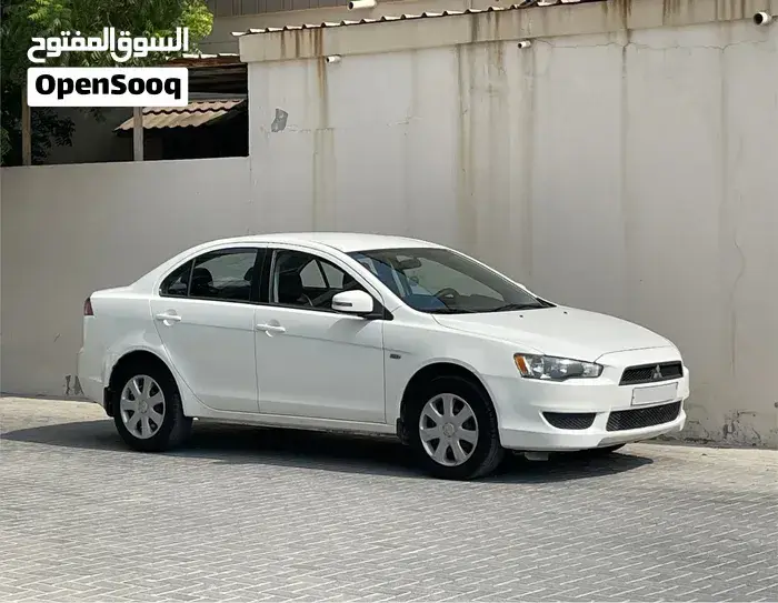 Mitsubishi Lancer 2015 photo 2