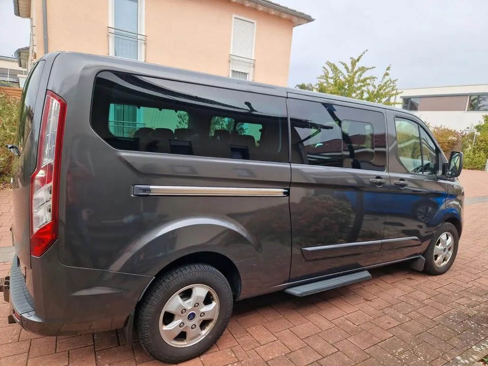 Ford Tourneo Custom Titanium L2