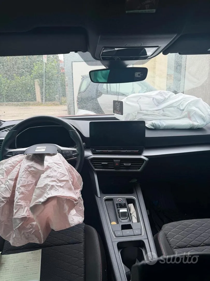 Seat Leon 2020 photo 3