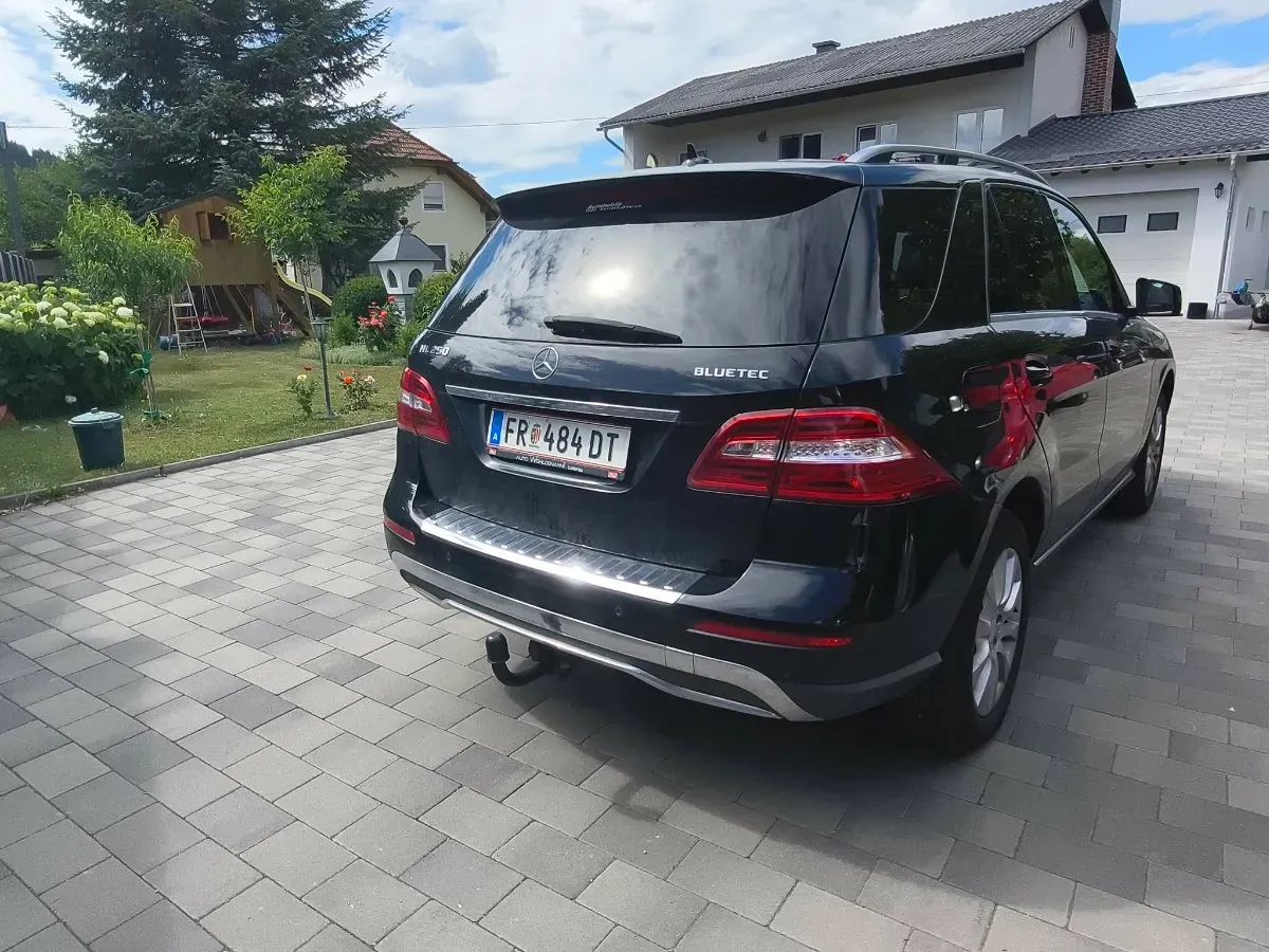 Mercedes-Benz M-Class