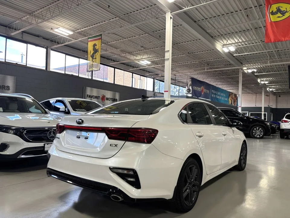 Kia Forte 2021 photo 4