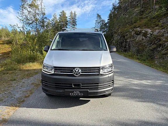 Volkswagen Transporter 2019 photo 2