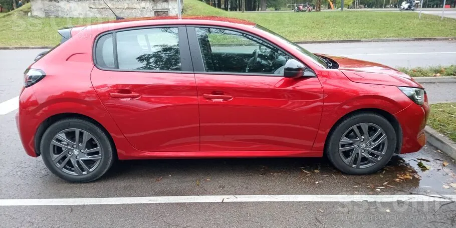 Peugeot 208 2022 photo 2