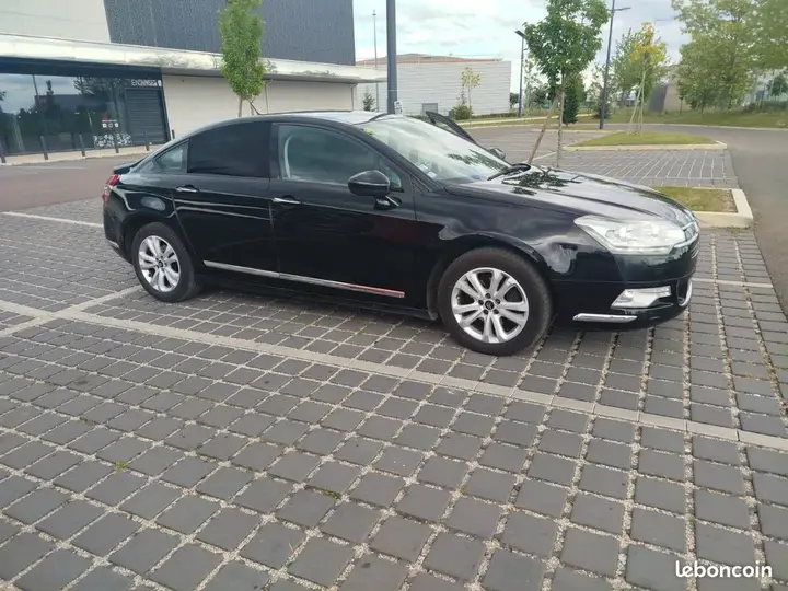 Citroen C5 2011 photo 3