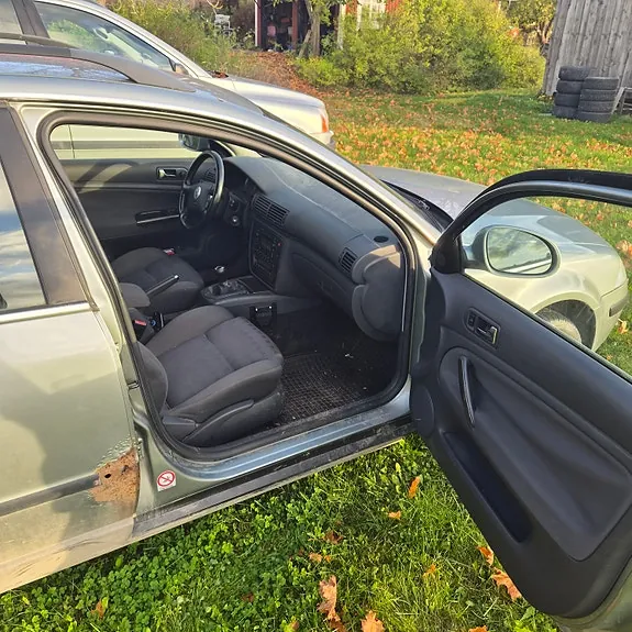 Volkswagen Passat 2005 photo 3
