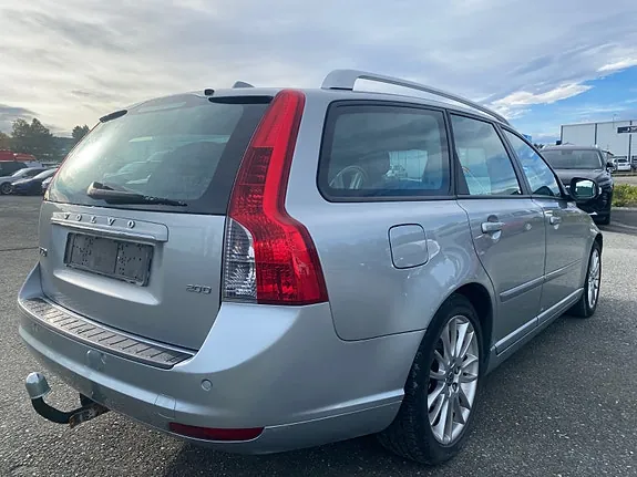 Volvo V50 2010 photo 4