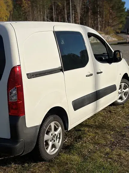 Peugeot Partner 2009 photo 4