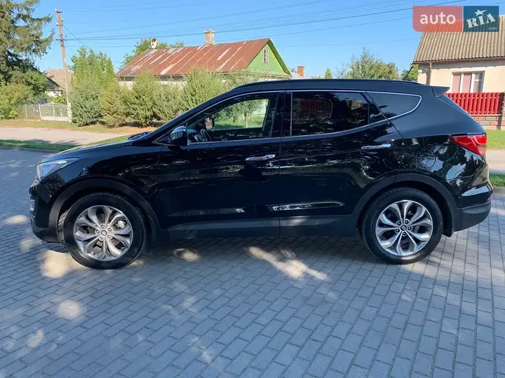 Hyundai Santa Fe 2013 photo 4