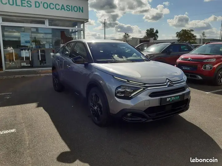 Citroen C4 2023 photo 3