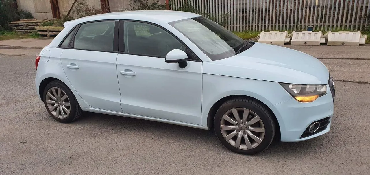Audi A1