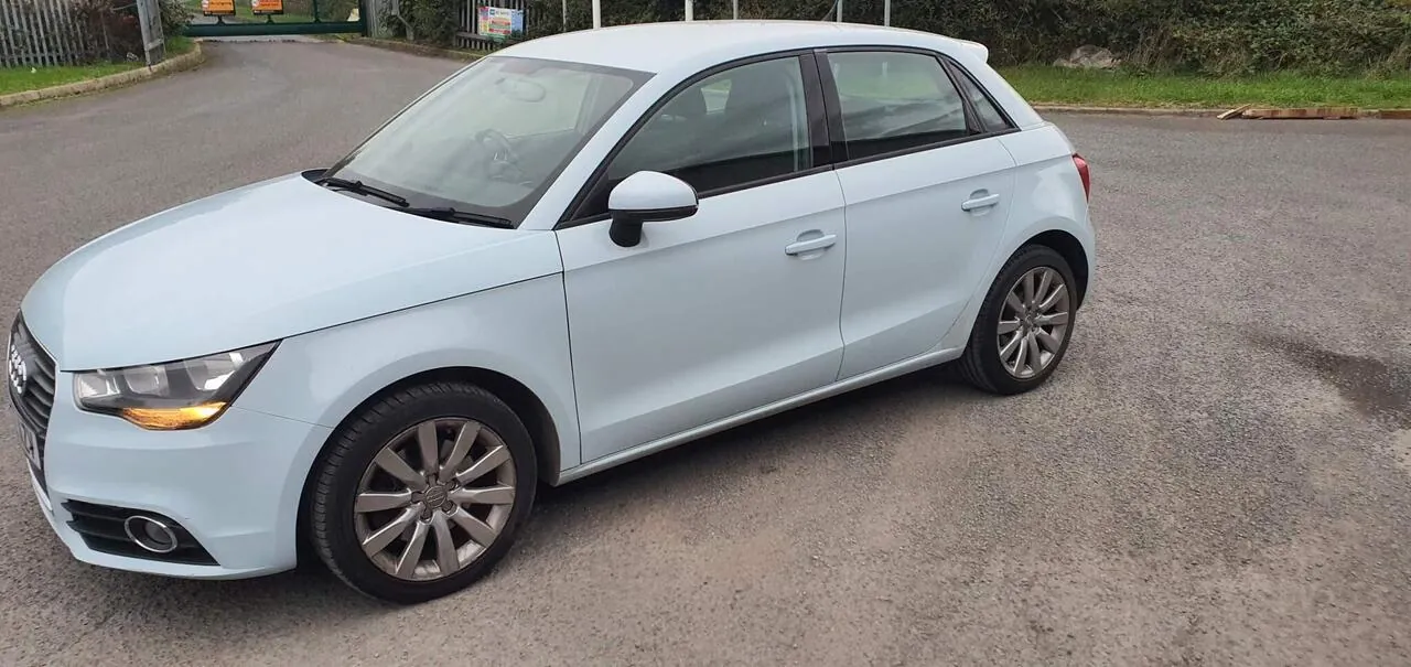 Audi A1 2012 photo 3