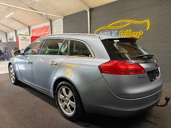Opel Insignia 2010 photo 3