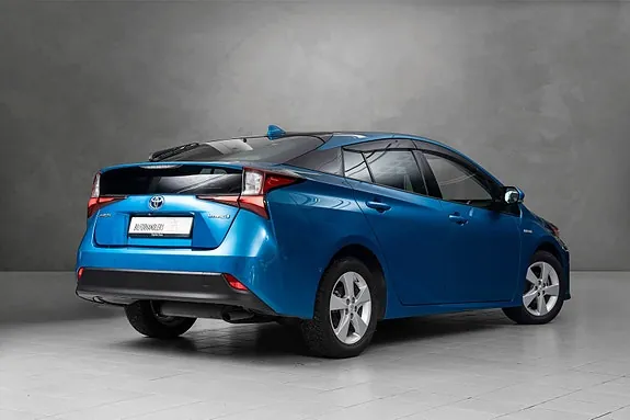 Toyota Prius 2021 photo 3
