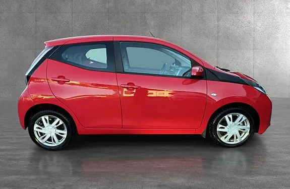 Toyota Aygo X 2015 photo 4