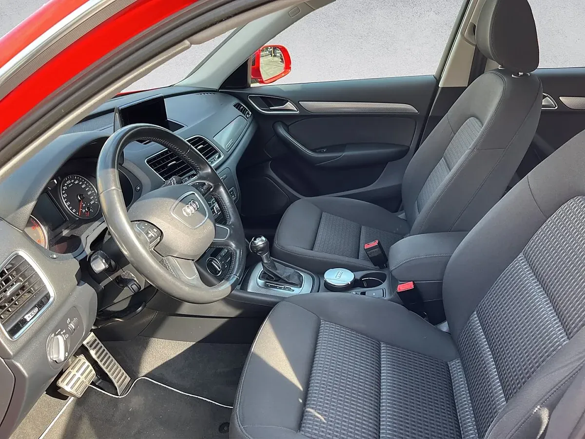Audi Q3 2016 photo 3