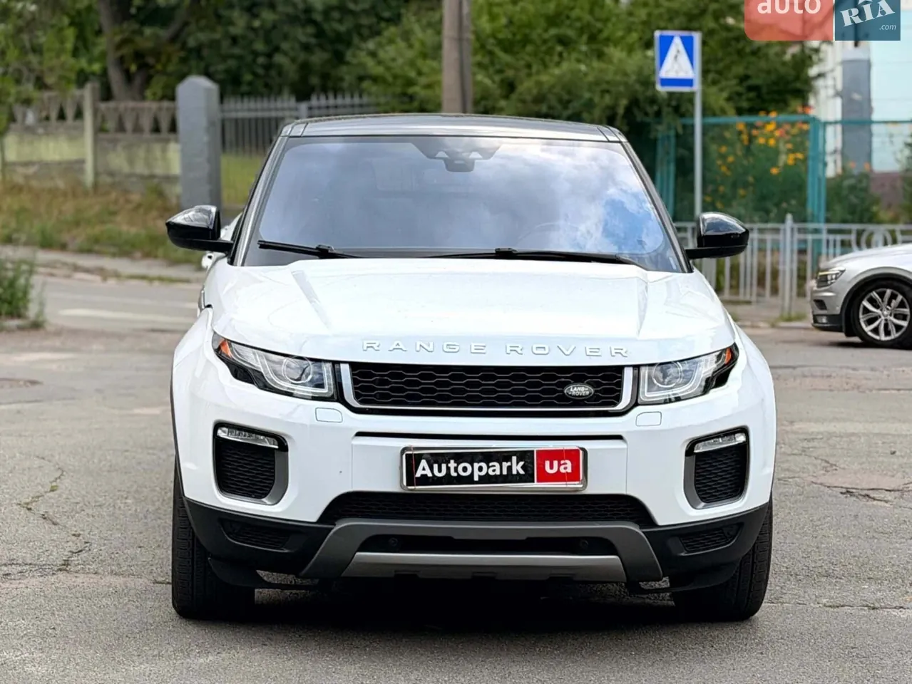 Land Rover Range Rover Evoque 2017 photo 3