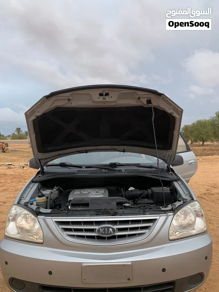 Kia Carens