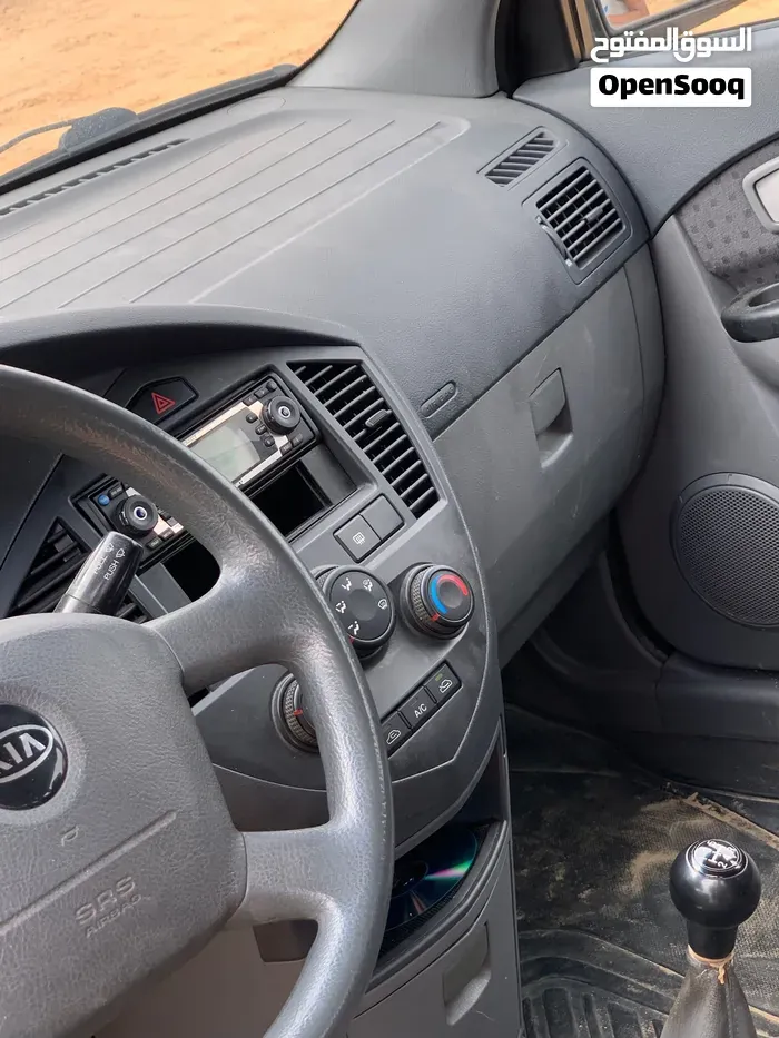 Kia Carens 2005 photo 3