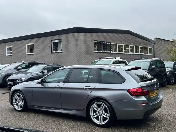 BMW 5 Series 2016 photo 5