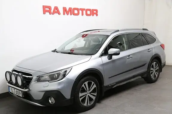 Subaru Outback 2018 photo 2