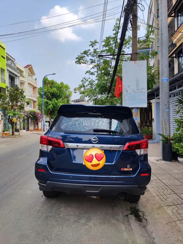 Nissan Terra 2018 photo 4