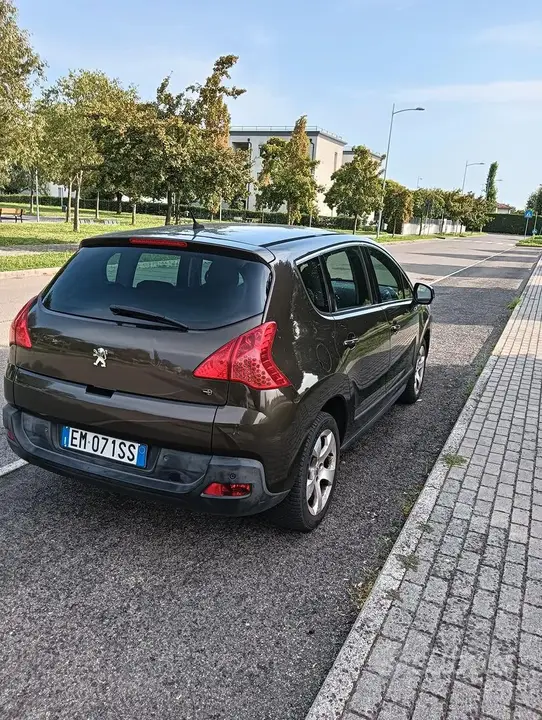 Peugeot 3008 2012 photo 2