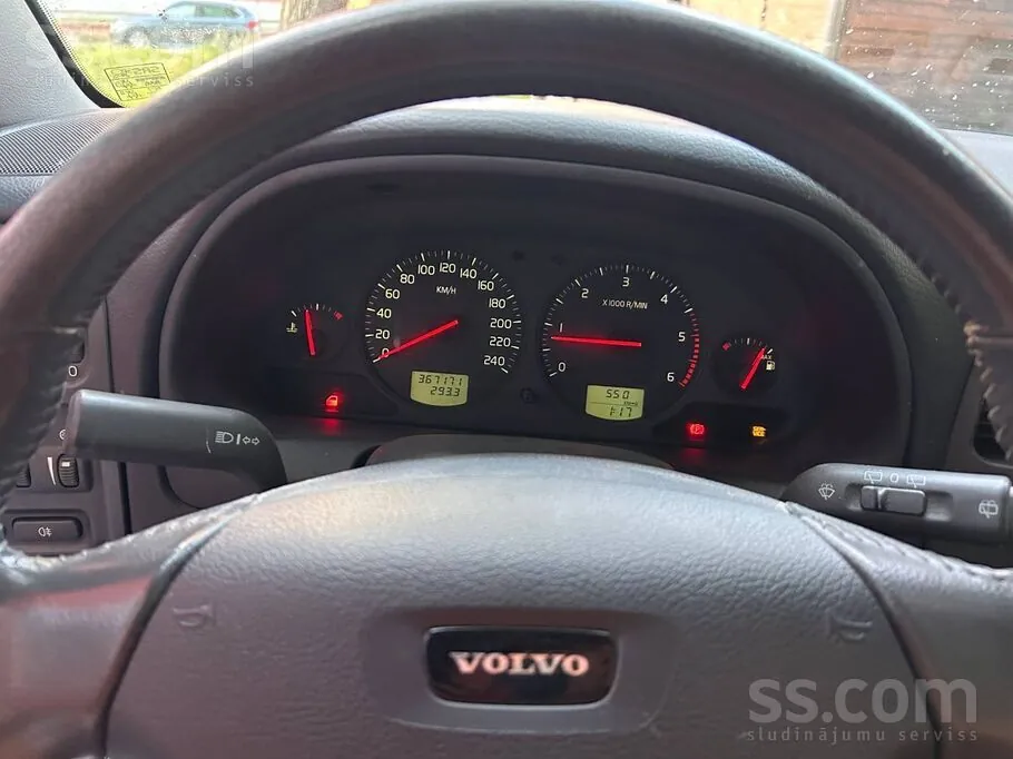 Volvo V40 2003 photo 5